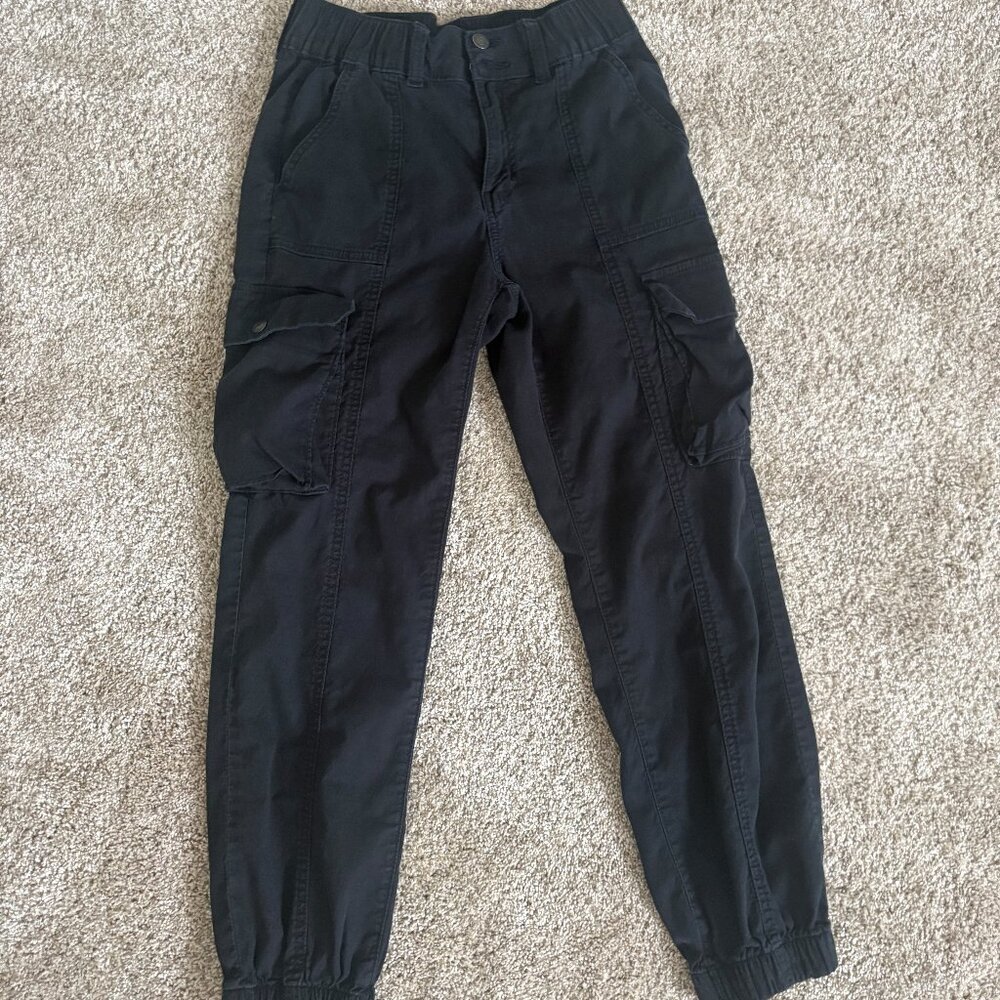 SO High Rise Cargo Joggers – Black – Size XS – Elastic Waist & Cuffs